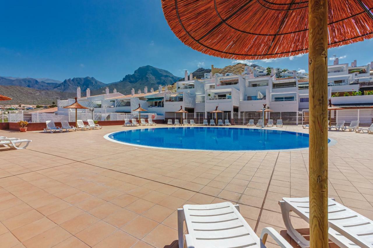 Apartment With Ocean View In Costa Adeje Экстерьер фото